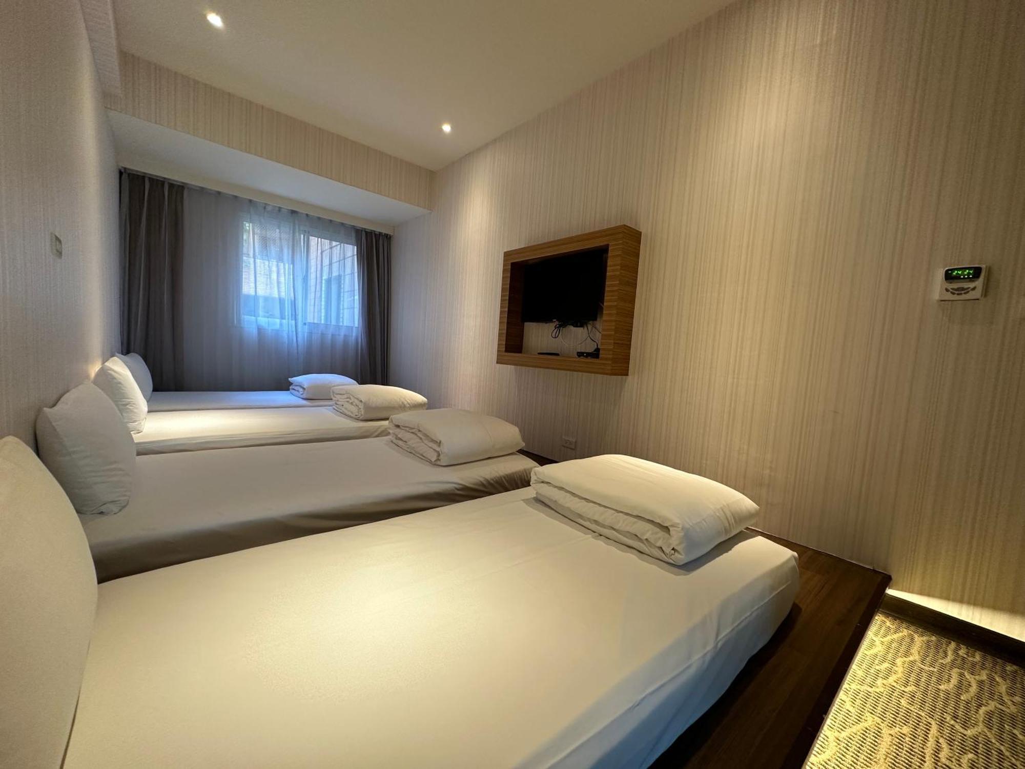 Young Soarlan Hotel - Đài Nam Ngoại thất bức ảnh